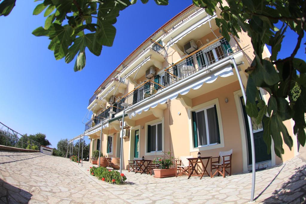 Iliobasilema Studios & Apartments Fiskardo Exterior photo